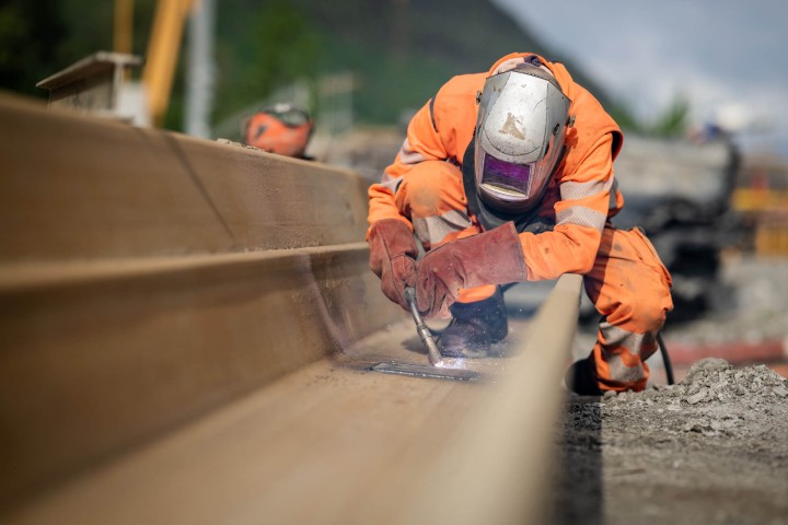 2023 Spezialtiefbau Spundwaende Raron 9